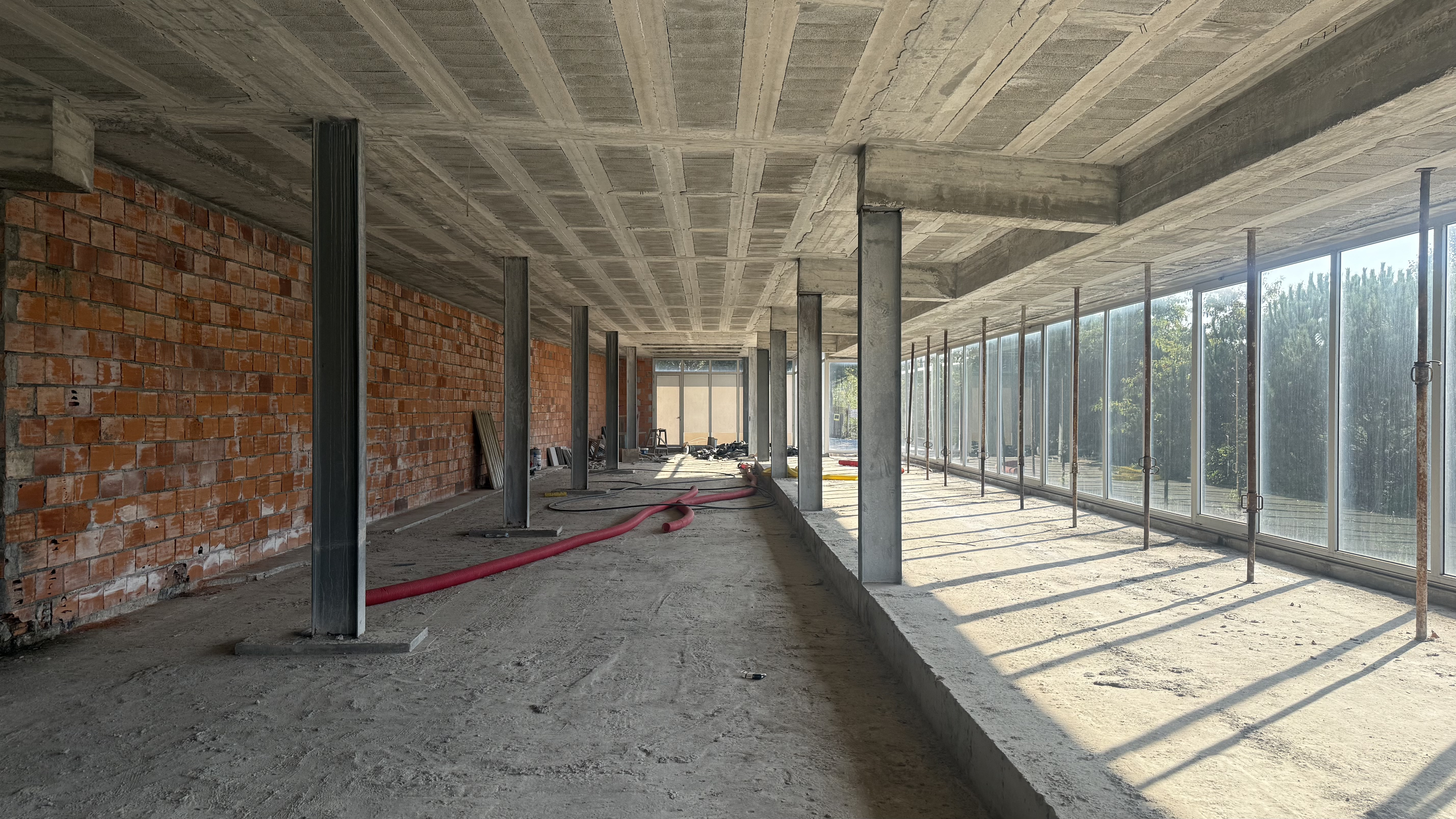 Loja / Espaço Comercial - Quinta das Aldeias - Guimarães