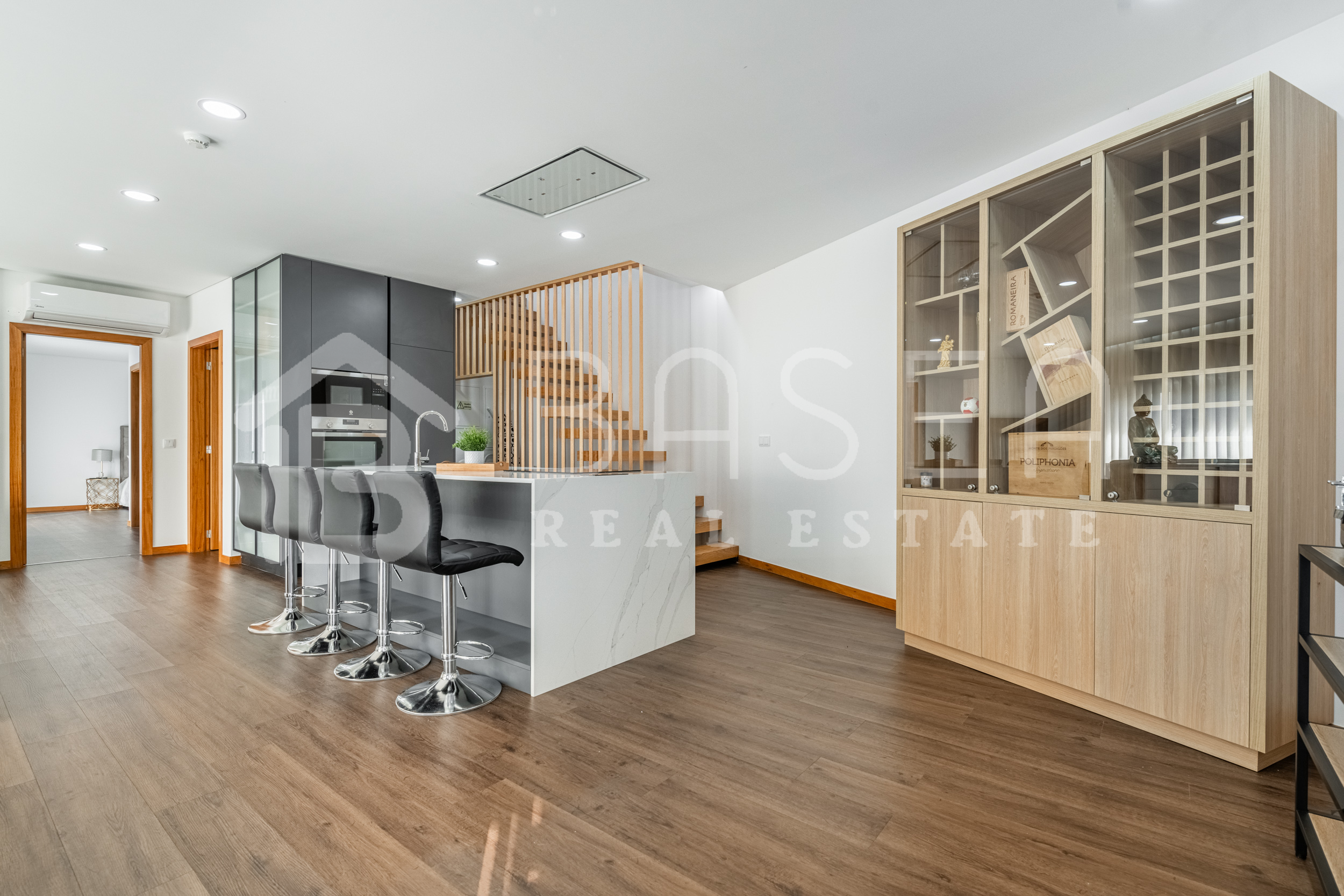 Moradia individual com 4 suítes e piscina em Geraz do Minho Povoa de Lanhoso 3