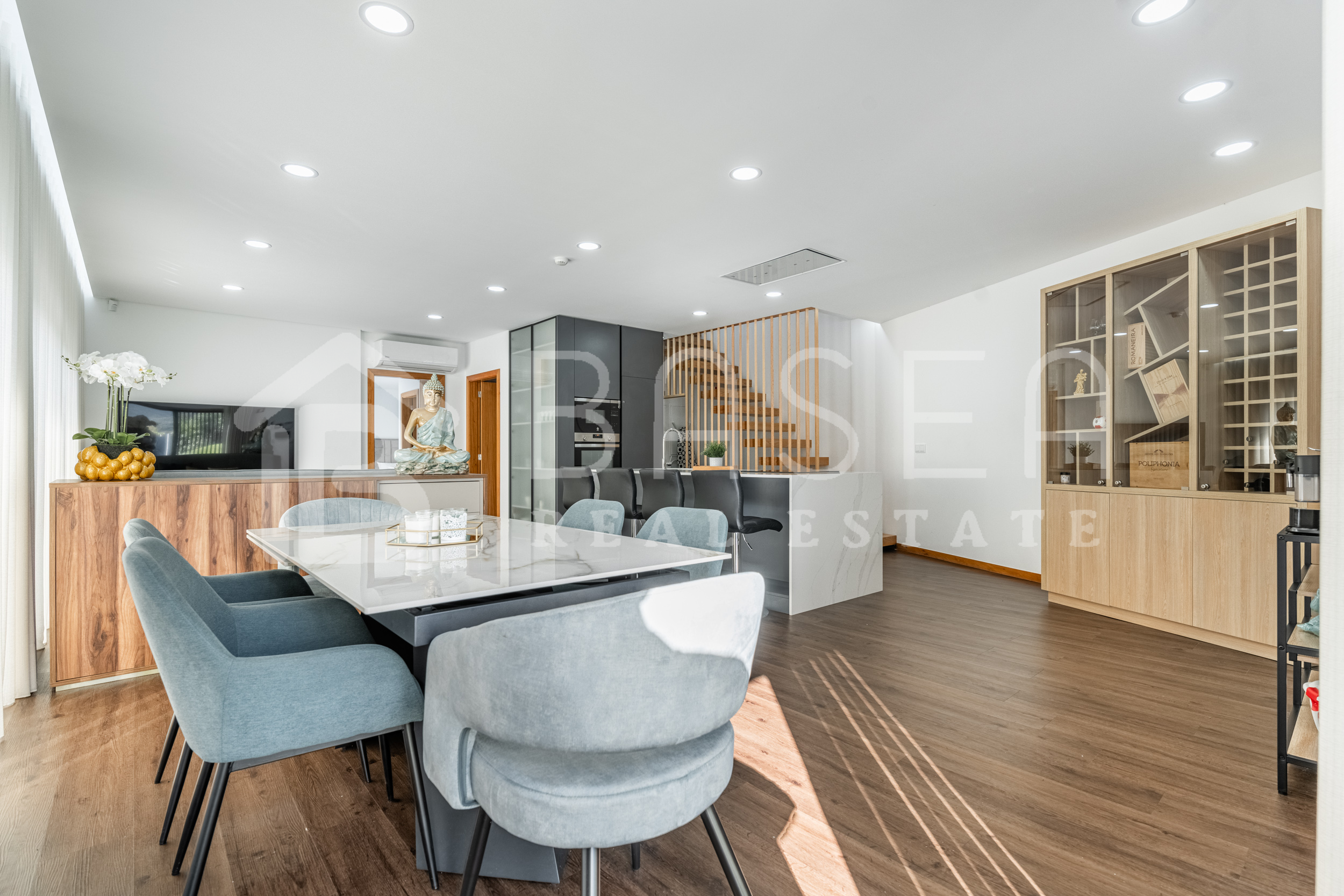 Moradia individual com 4 suítes e piscina em Geraz do Minho Povoa de Lanhoso 2