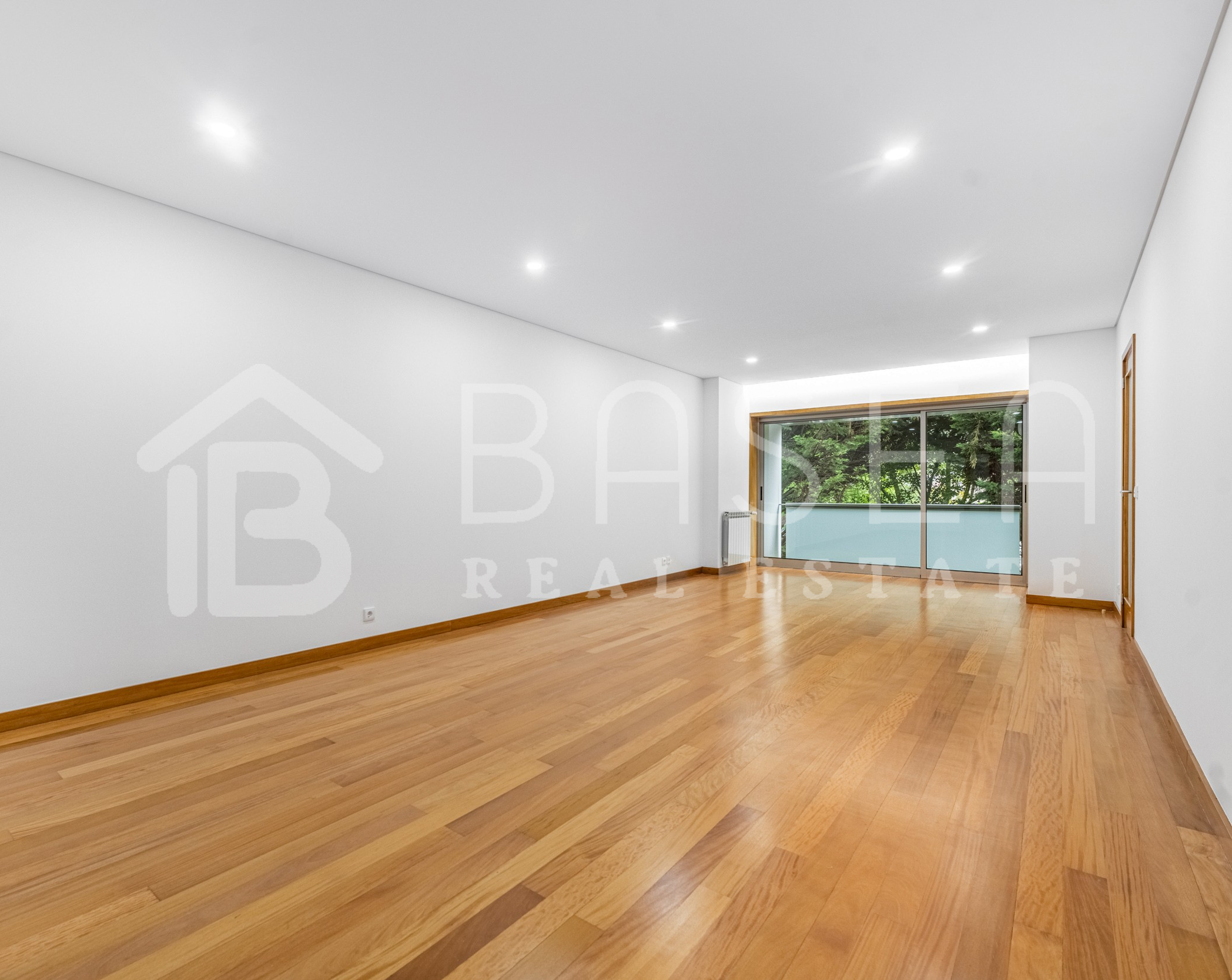 Apartamento T3 junto ao colégio Dom Diogo de Sousa em São Vicente Braga 3