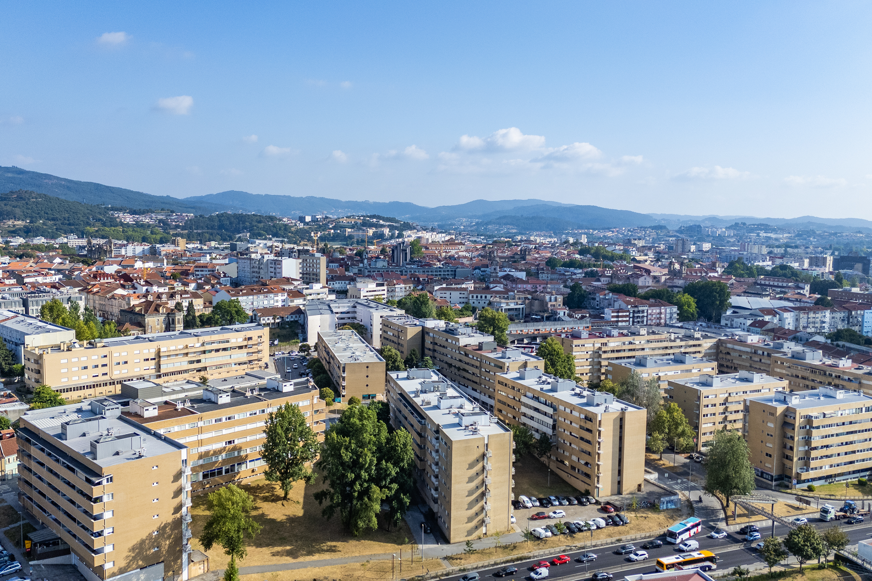Apartamento T3 à venda na Praceta Beato Inácio de Azevedo